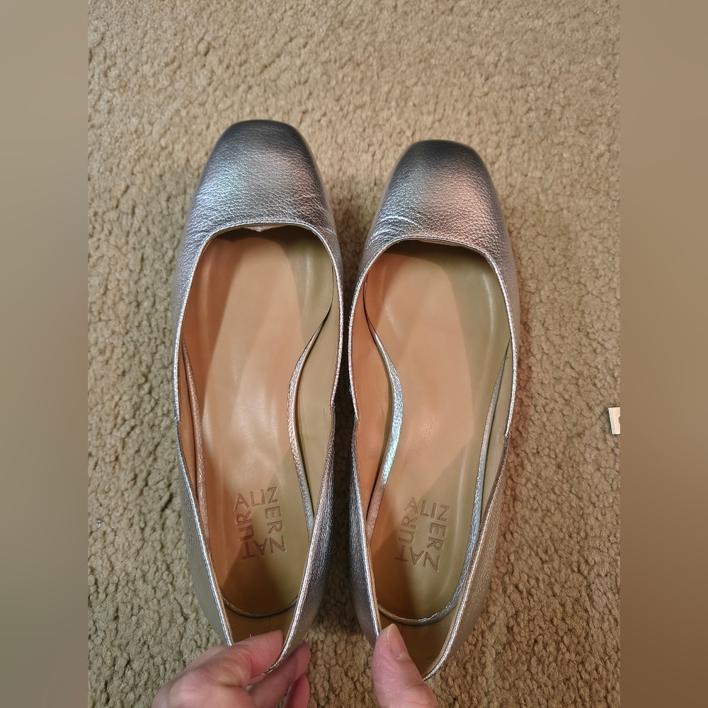 Naturalizer Cody Flat Silver 9 Wide Women's Shoes